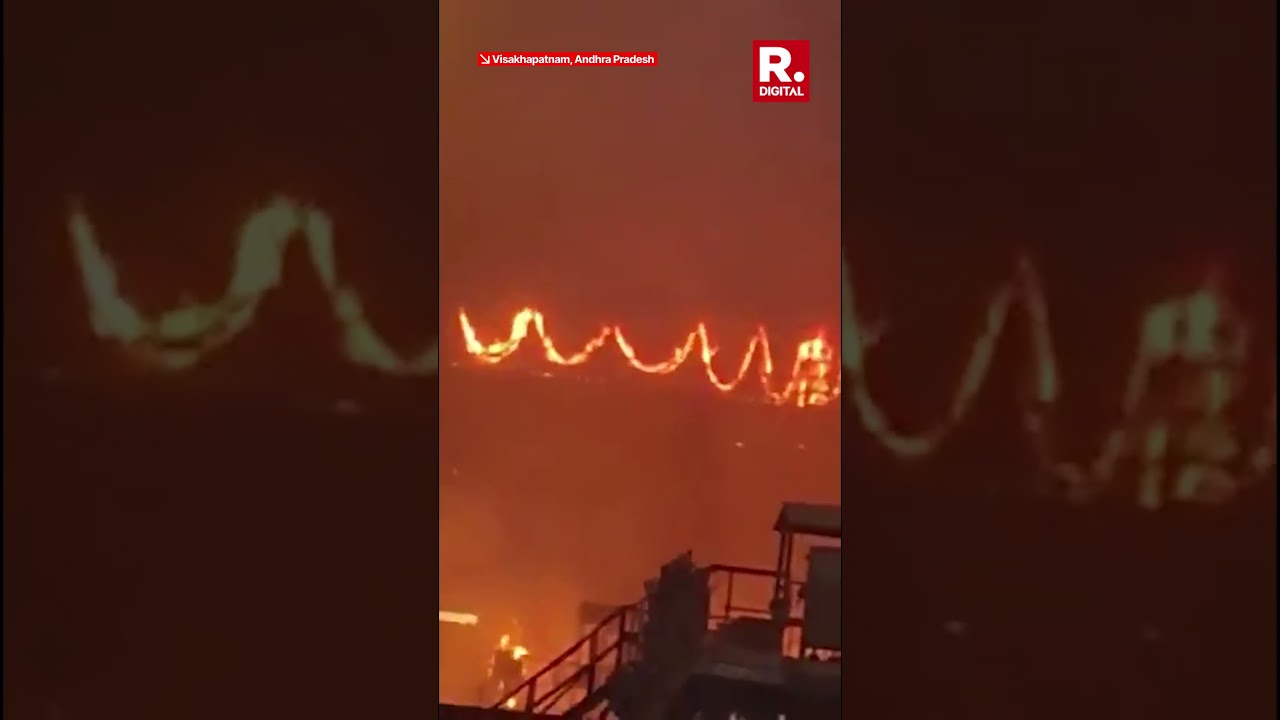 Не менее 8 человек погибли при взрыве ковша с расплавленной сталью на сталелитейном заводе в Виша...