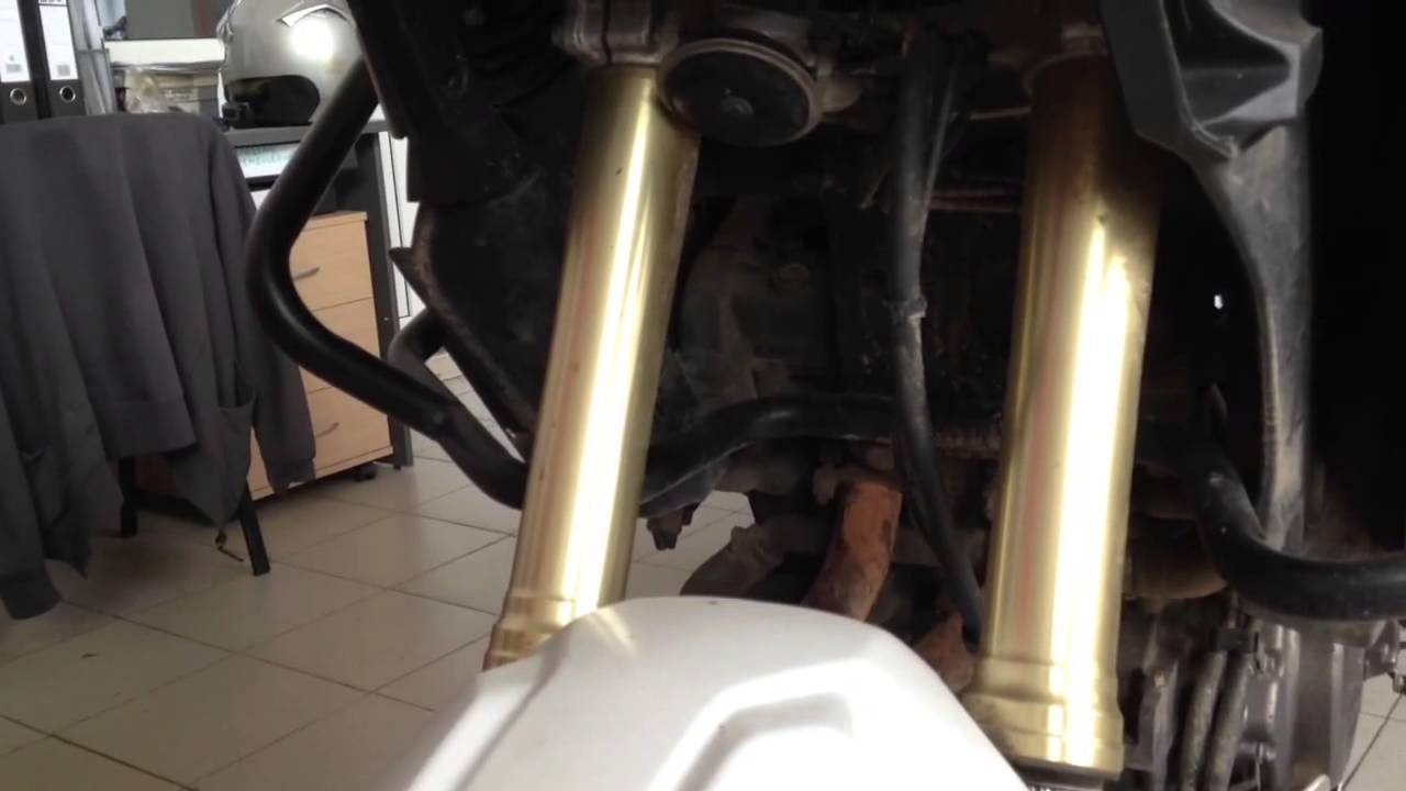 Замена свечей на мотоцикле Yamaha XT1200Z Super Ténéré