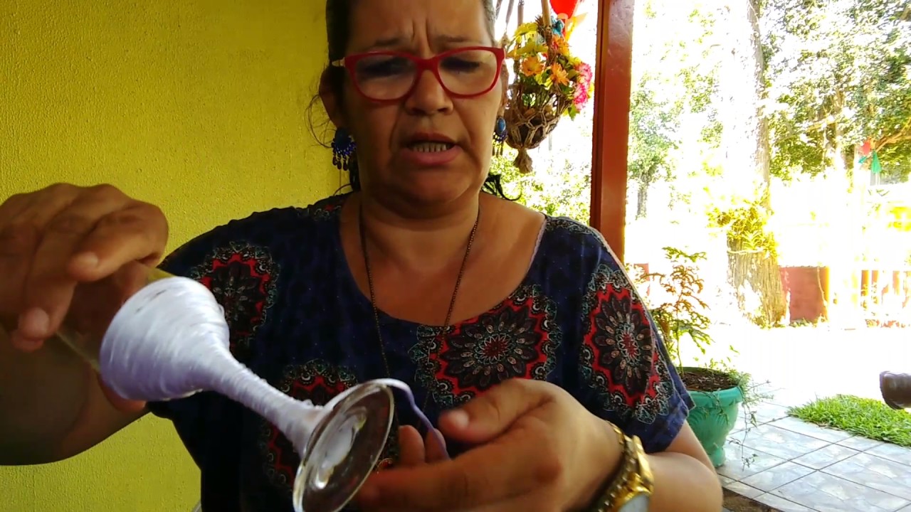 Decorando taças com cetim