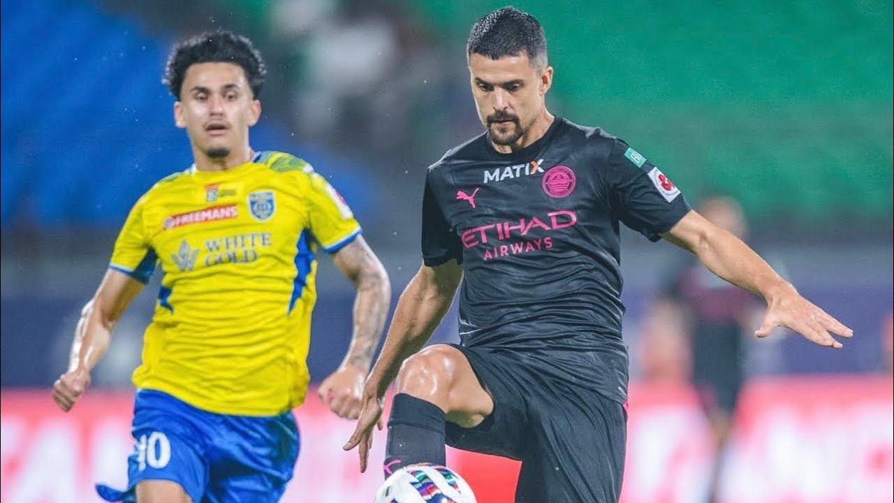 KeralaBlasters bombards Mumbai CityFc 4-0 at Mumbai Football Arena 