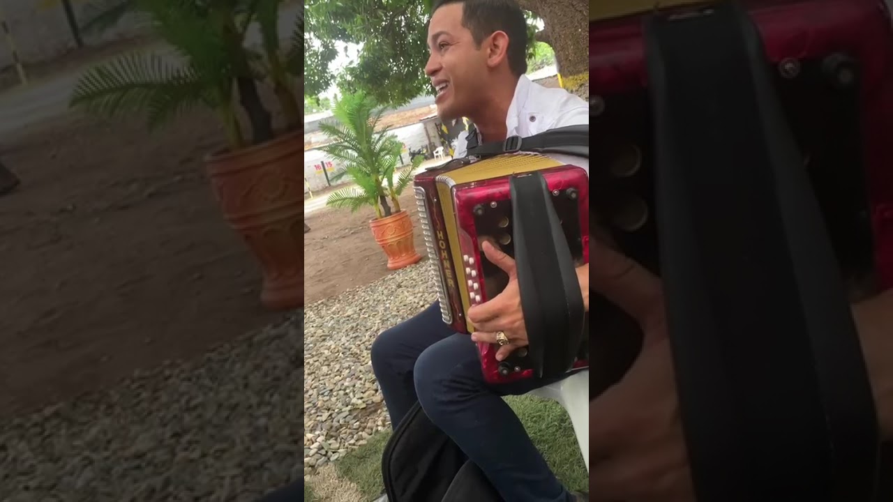 Estampas Vallenatas - La Loma (Samuel Martínez) interpretado por Javier Álvarez Orozco