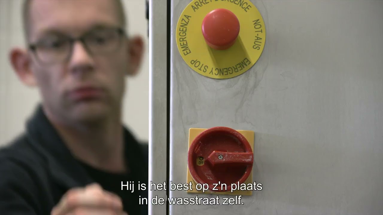Richard, facilitair medewerker bij het Logistiek Centrum Eemspoort