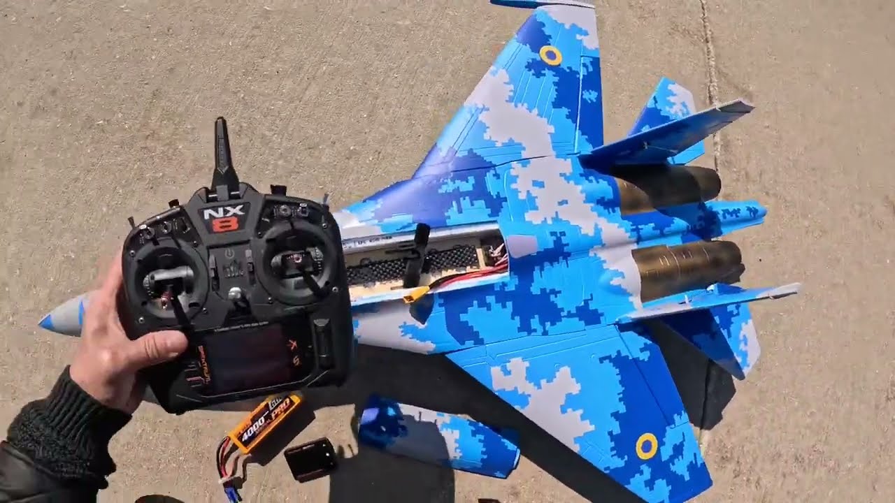 SU27/F16 pair fly day- Flyfans SU27 Twin 64mm 6S 4000mah flight 1