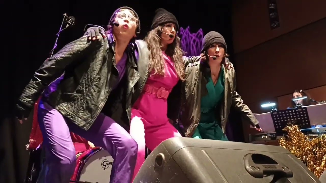 Baby Bushka - There Goes a Tenner CCA Glasgow 4 June 2022