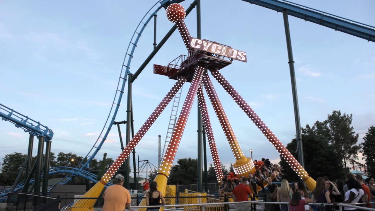 Cyclos Kentucky Kingdom Night Time