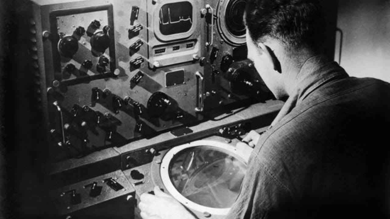How This Radar Technician's Rejected Circuit Mod Detected Submarines At Double Range