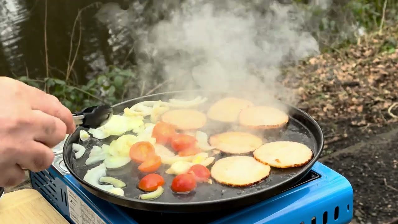 I love starting my day with a peaceful outside table breakfast#outdoors #breakfast#camping