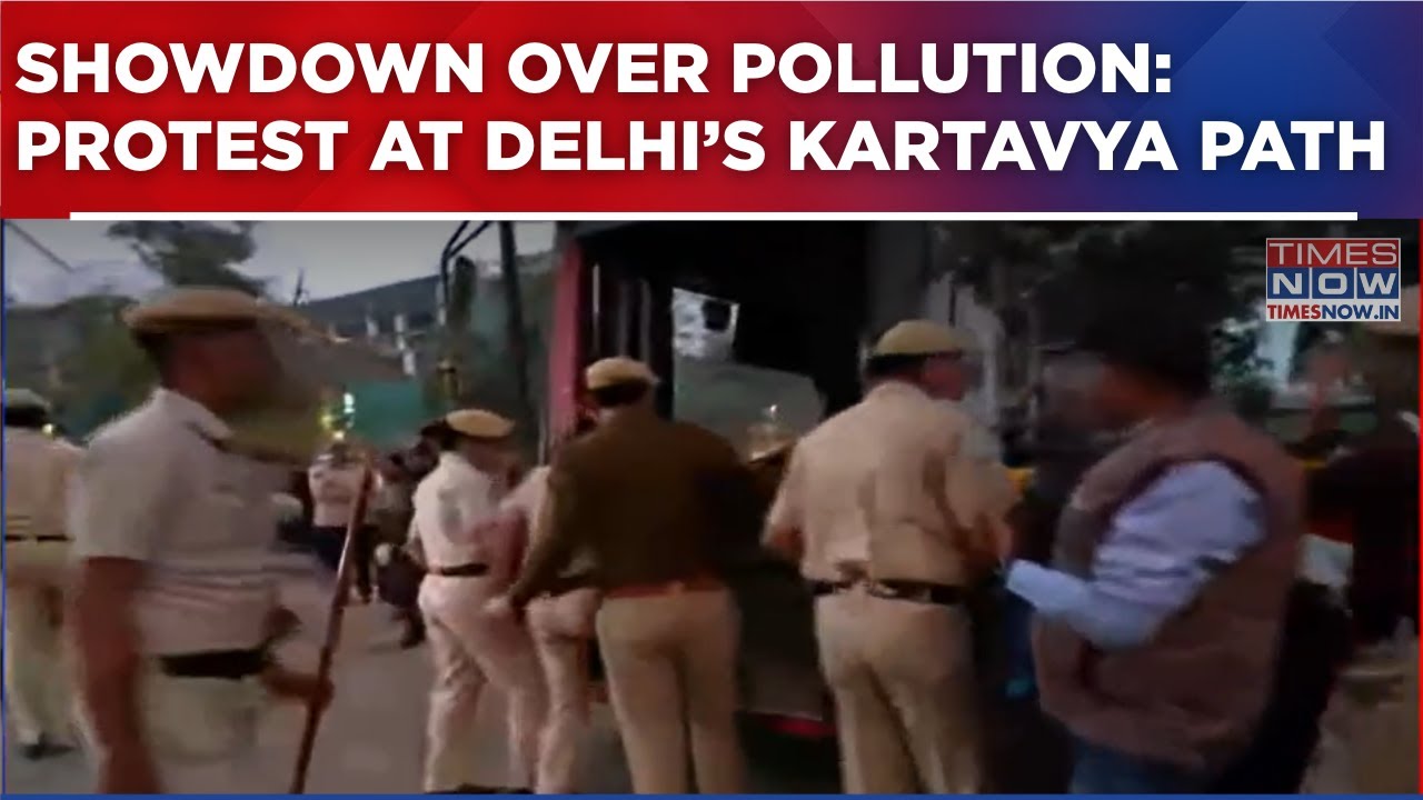 Delhi Pollution Showdown: AAP Leaders Join Citizens&rsquo; Protest Over Toxic Air At Kartavya Path | Watch
