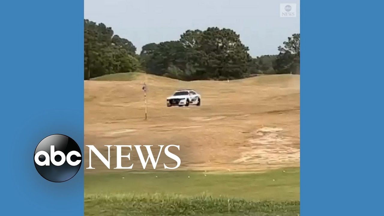 Police chase tears through Texas golf course