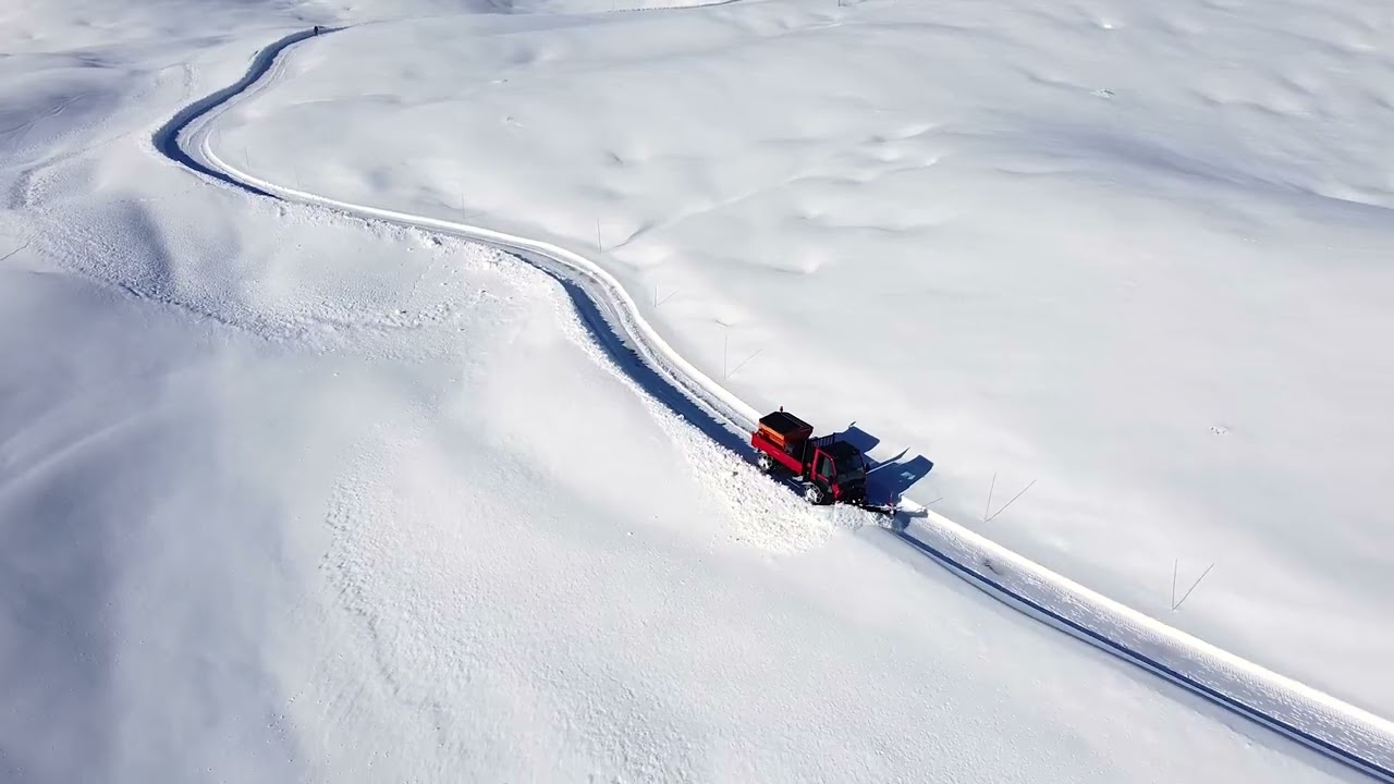 High Capacity Caron Transporter CTK 140 M &ndash; Snow Plowing & Winter Service Vehicle