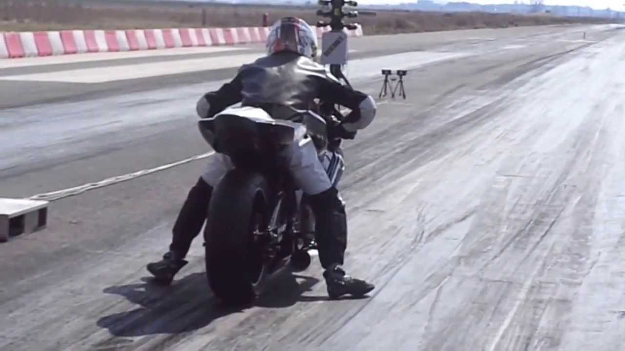 TEAM GABRIEL. The fastest greek gixxer GSXR 1000