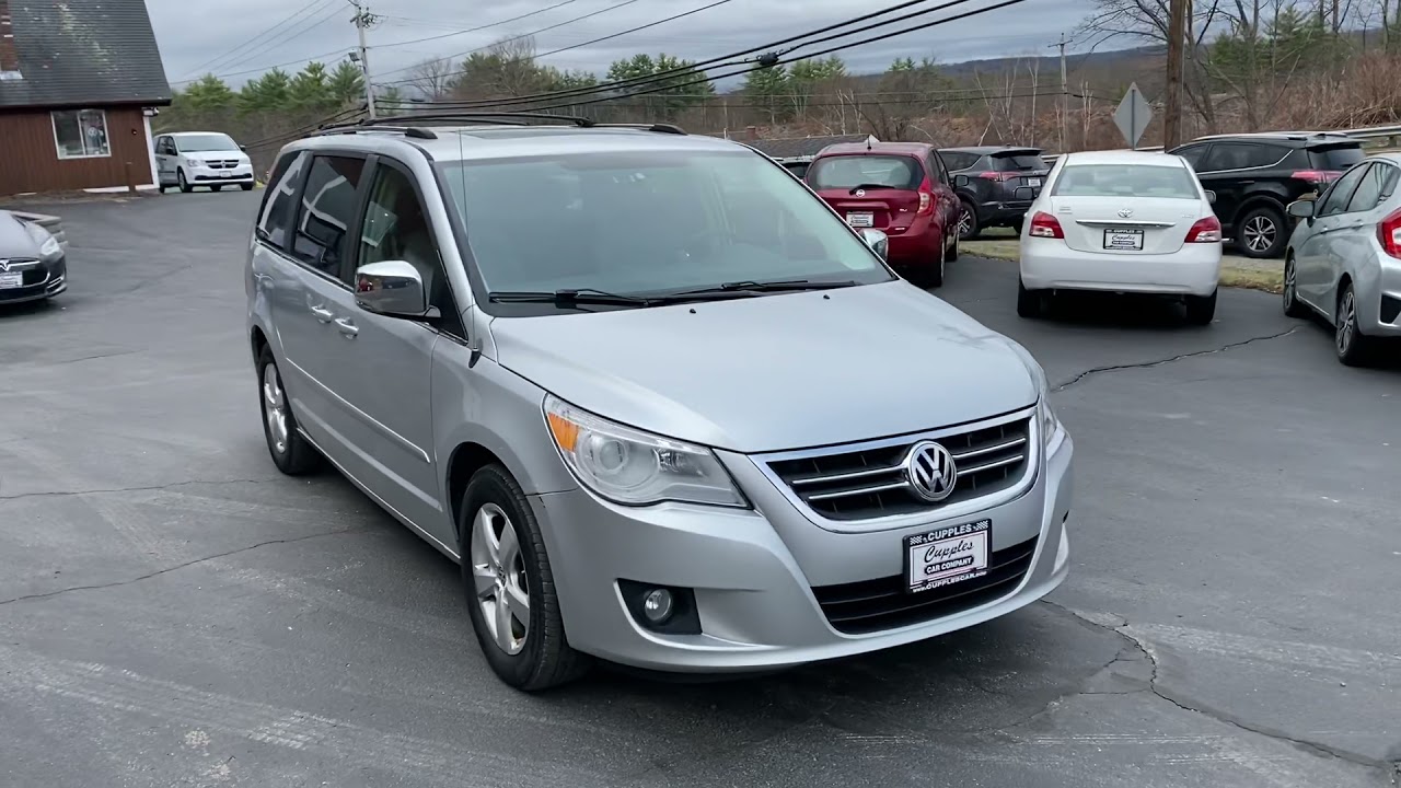 2009 VW Routan SEL Premium