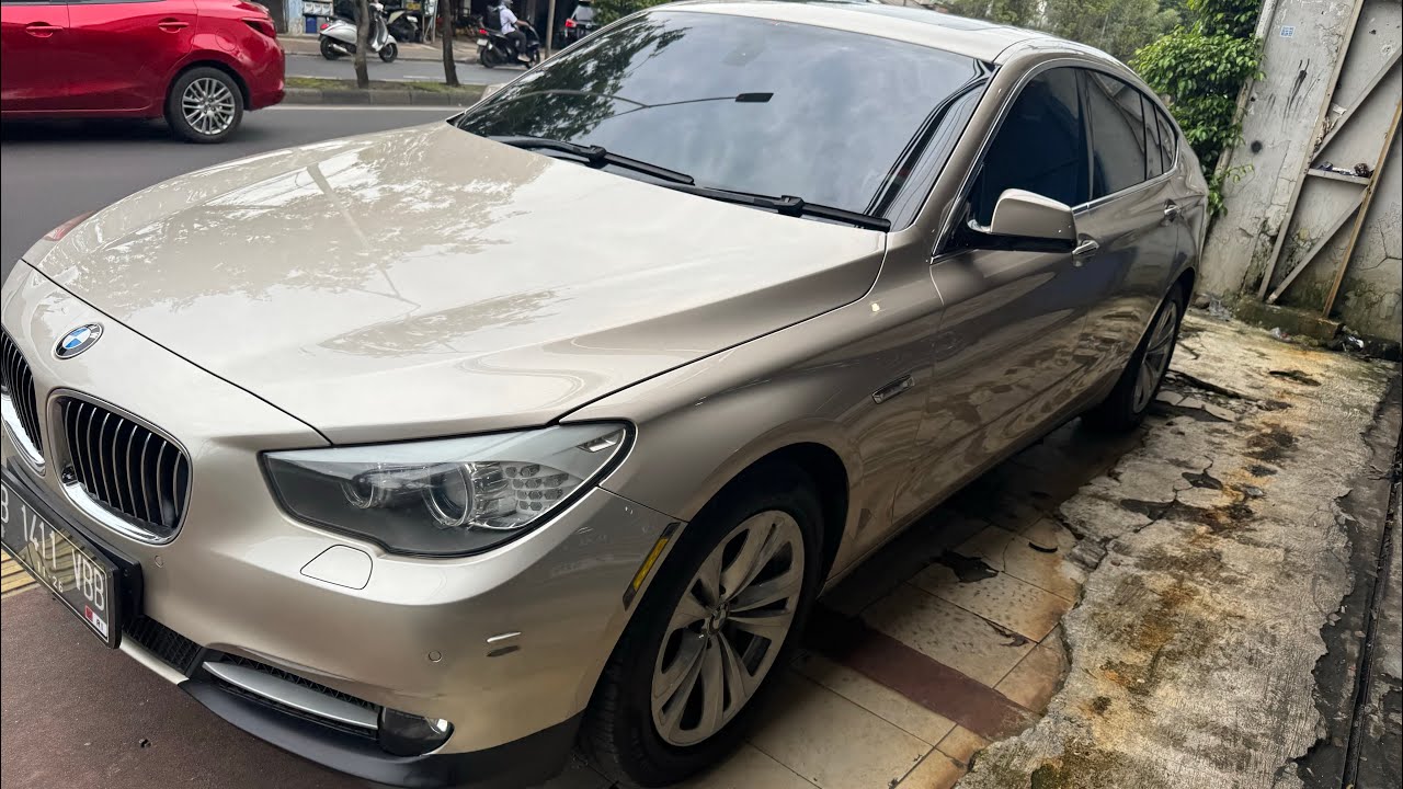 Special BMW di Arjuna Motor Jatiwaringin 