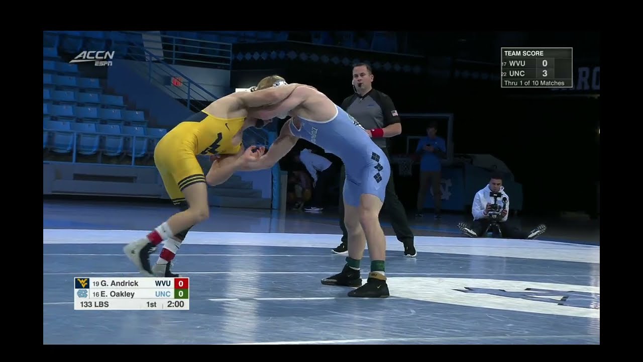 133lbs Ethan Oakley (North Carolina) vs Gunner Andrick (West Virginia)