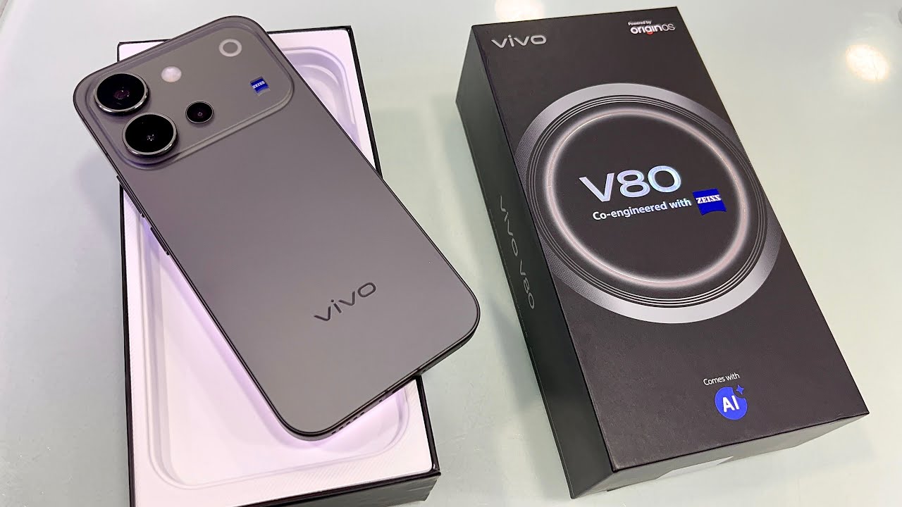 Vivo V80 5G Unboxing & FirstLook 🔥 | Unboxing the New Camera King! 📸 | Guru Mobile World