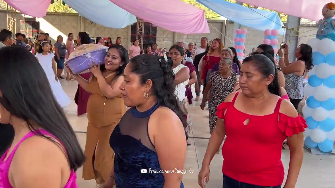 TRADICIÓNAL BAILE DEL GUAJOLOTE EN UN BAUTIZO EN ATLAMAJALCINGO DEL RIO ORGANIZACIÓN KUIXIN 2025
