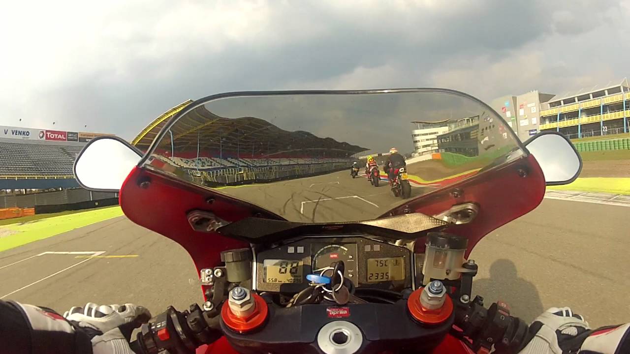 Aprilia RSV onboard TT-Assen