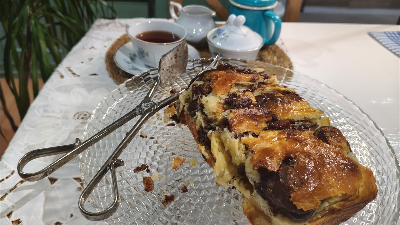 TEL TEL DÖKÜLEN YUMUŞACIK ÇİKOLATALI ÇÖREK 🩵 AFİYETLE💙