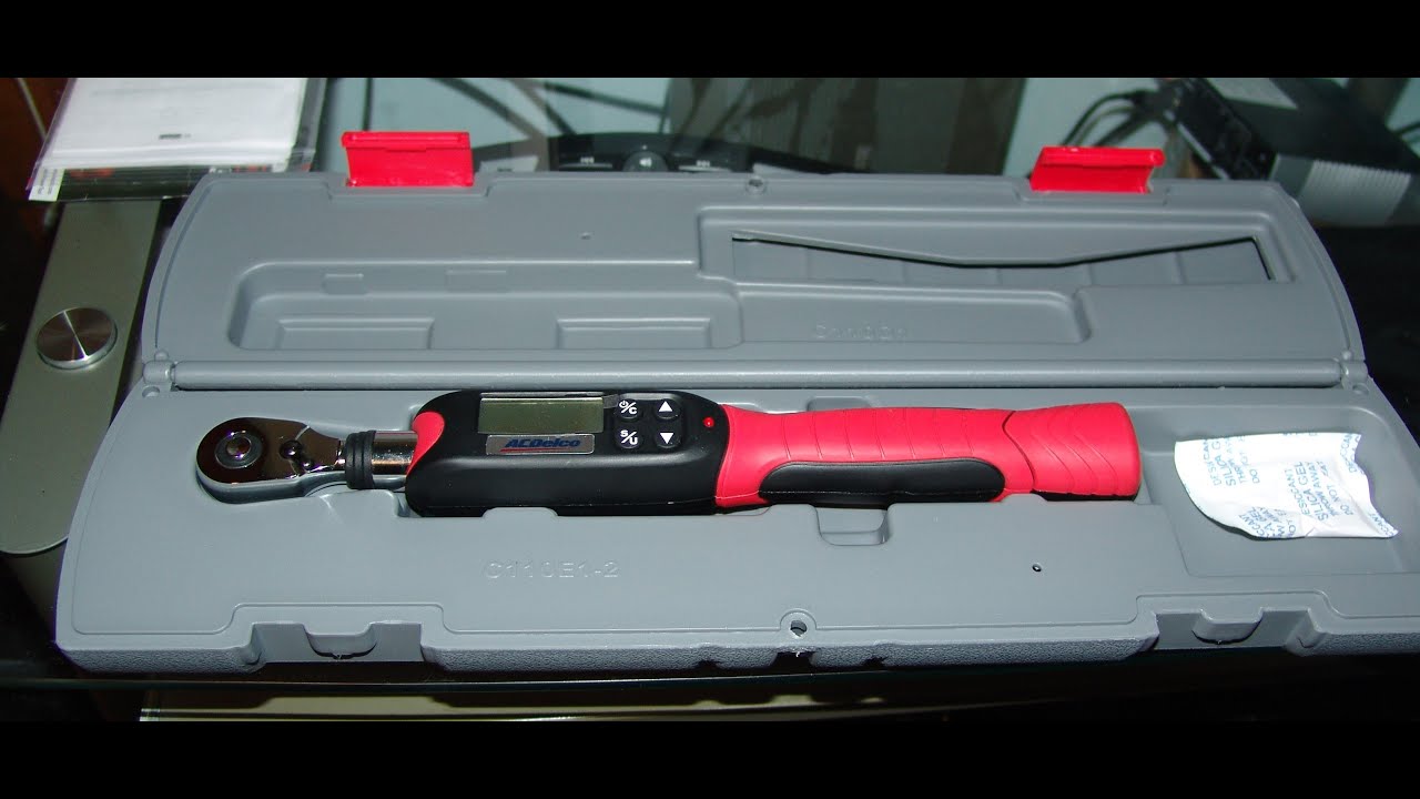 Desempaquetando AC Delco Herramienta de calibracion