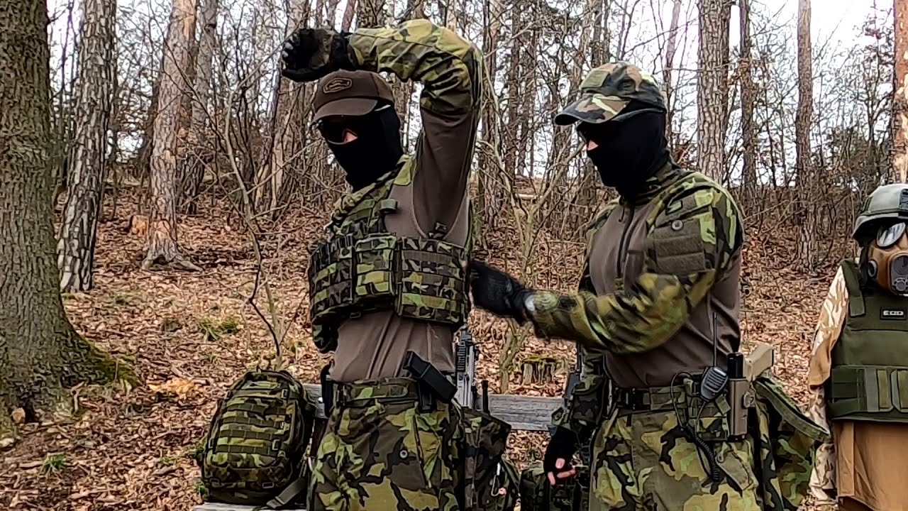 Naše VYBAVENÍ | AIRSOFT  | UNIS