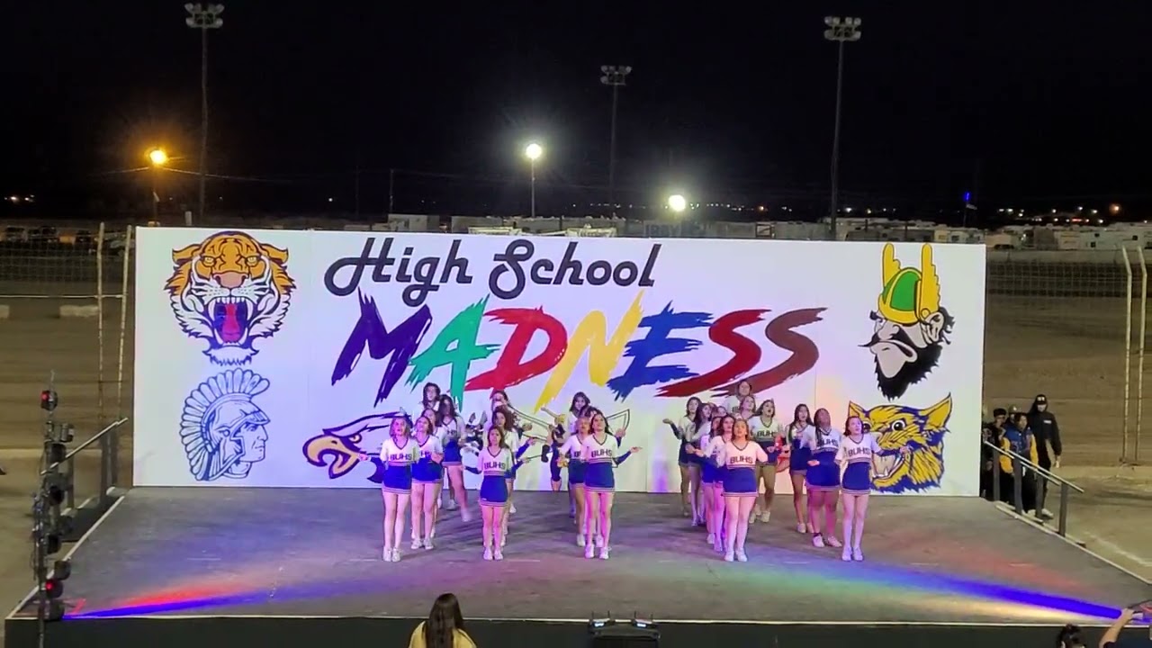 Brawley Cheerleaders High School Madness 2022