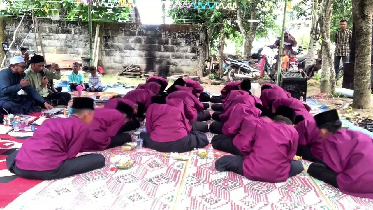 Maula ya shalili ( grub zikir lpi Raudhatul hidayah desa gampong jalan idi rayeuk aceh timur)