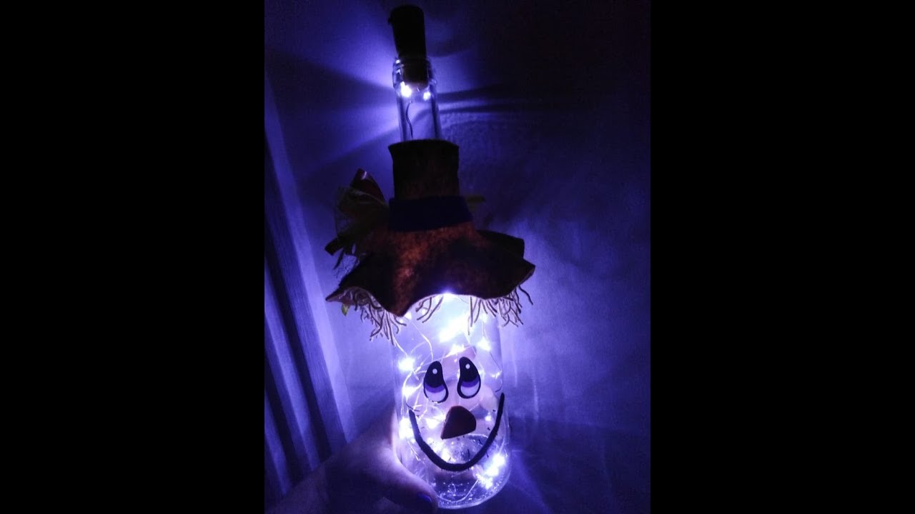 Decoracion Espantapajaros con luz LED En botella reciclada