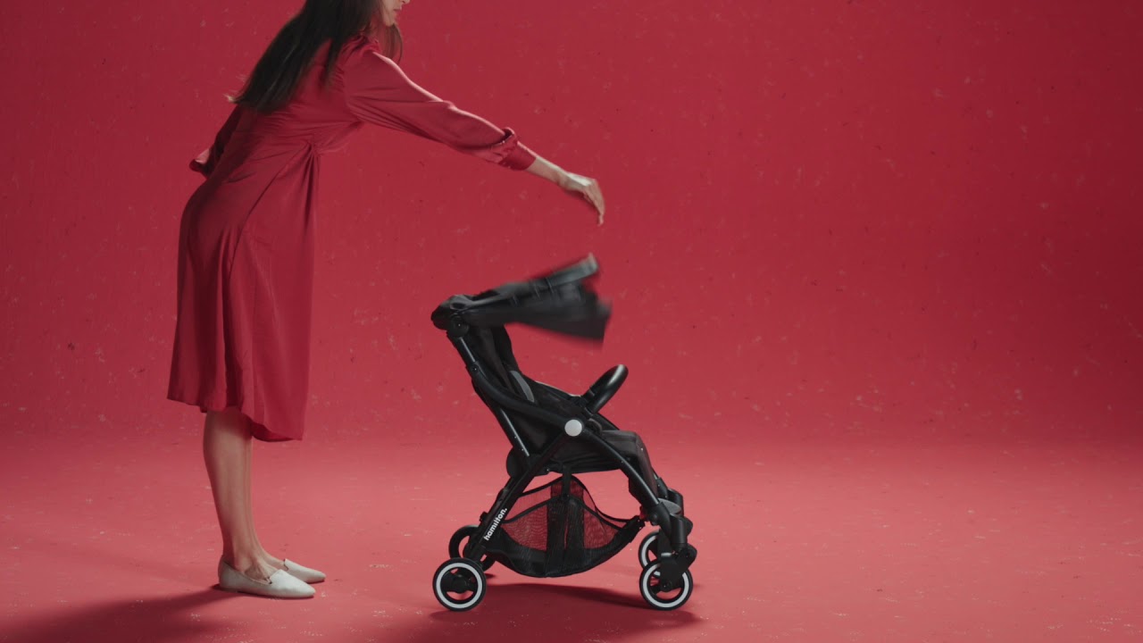 Hamilton Stroller Feature - Magic Fold