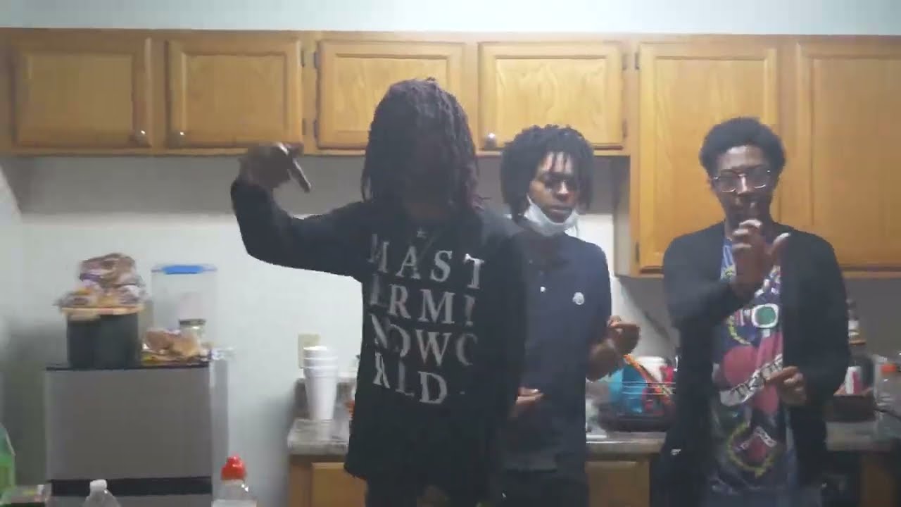 Destroy Lonely - Undercover (OFFICIAL MUSIC VIDEO Dir.  Darko) please sub to me