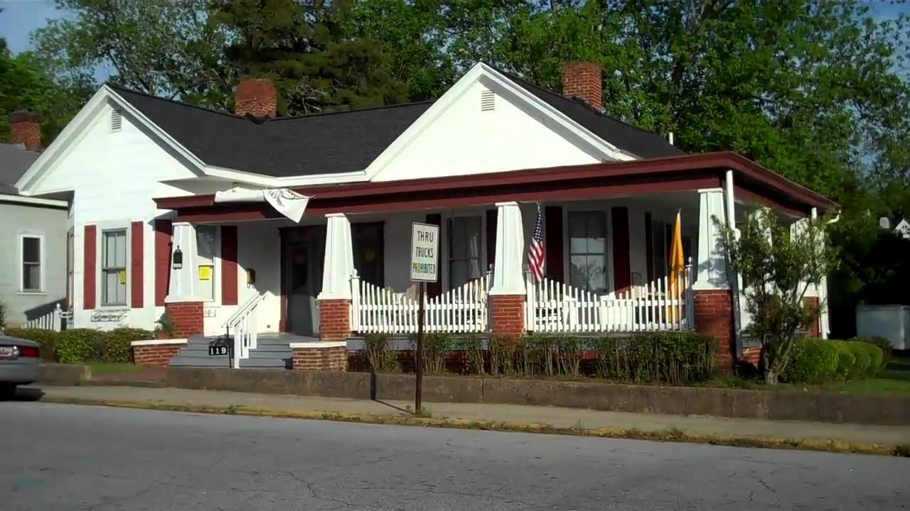 Abbeville,SC. The town and business's plus other local histo