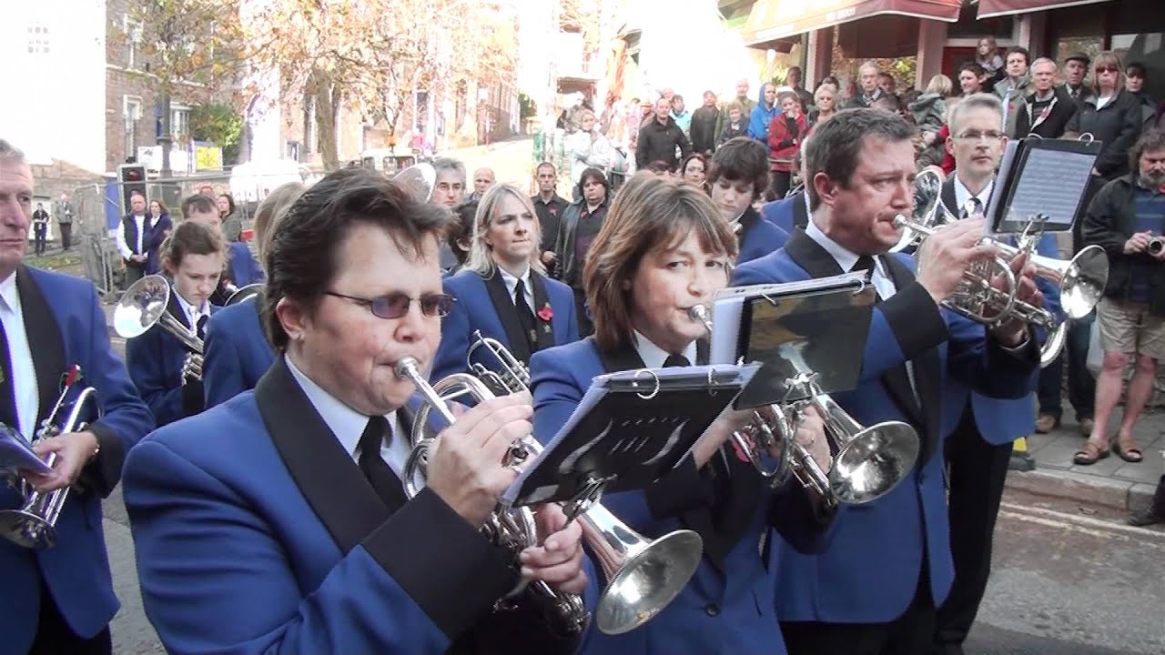 Tiverton Parade & Wreath Laying on Remembrance Sunday 2011