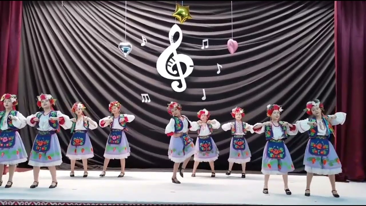 Украйн биі 