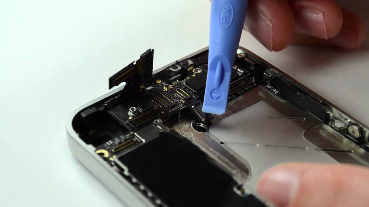 How To: Replace an iPhone 4 Home Button