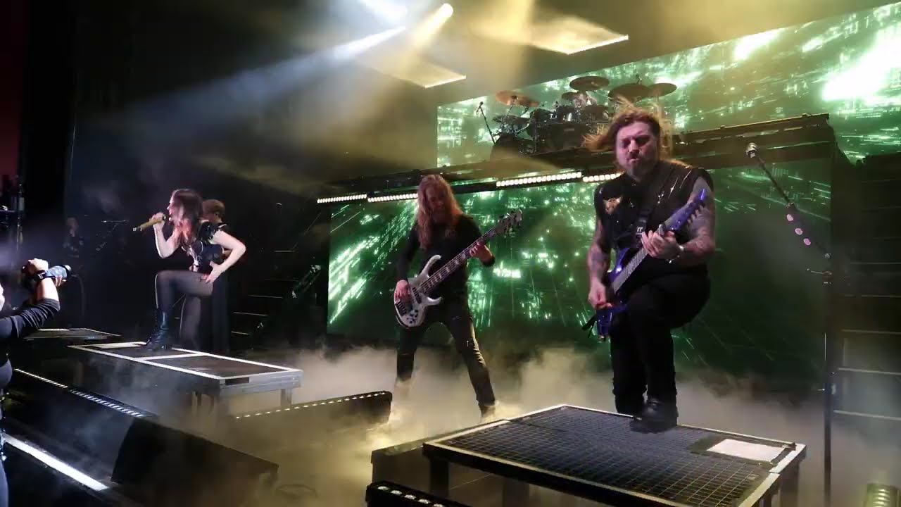 Beyond The Black - The Flood / Lost In Forever (live) @ Shepherd's Bush Empire - 16.01.26