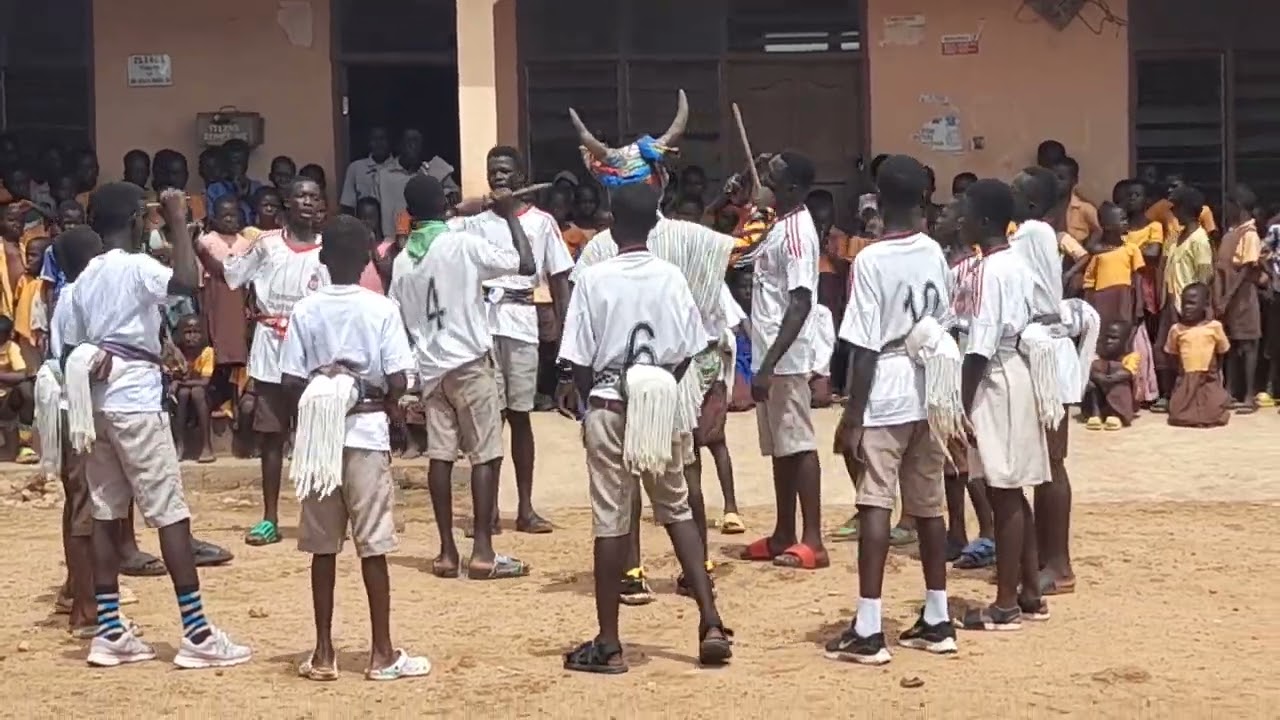 Beautiful Cultural Dance by the people of Binduri in the Upper East Region, Ghana