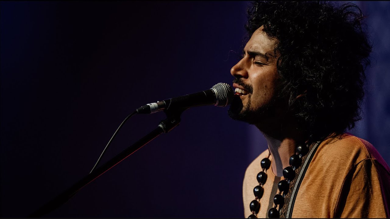 Bobby Alu - Just The Two of Us | Chapel Summer Sessions