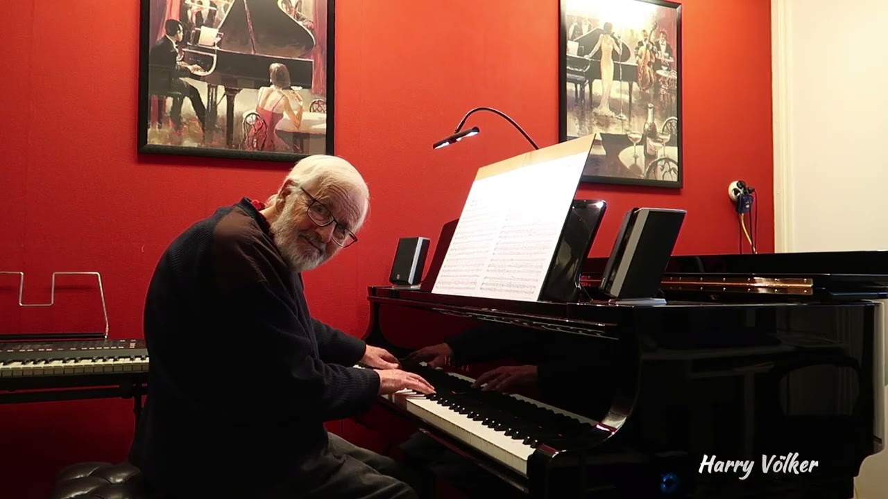 SOUS LE CIEL DE PARIS - EDITH PIAF - piano - HARRY VÖLKER