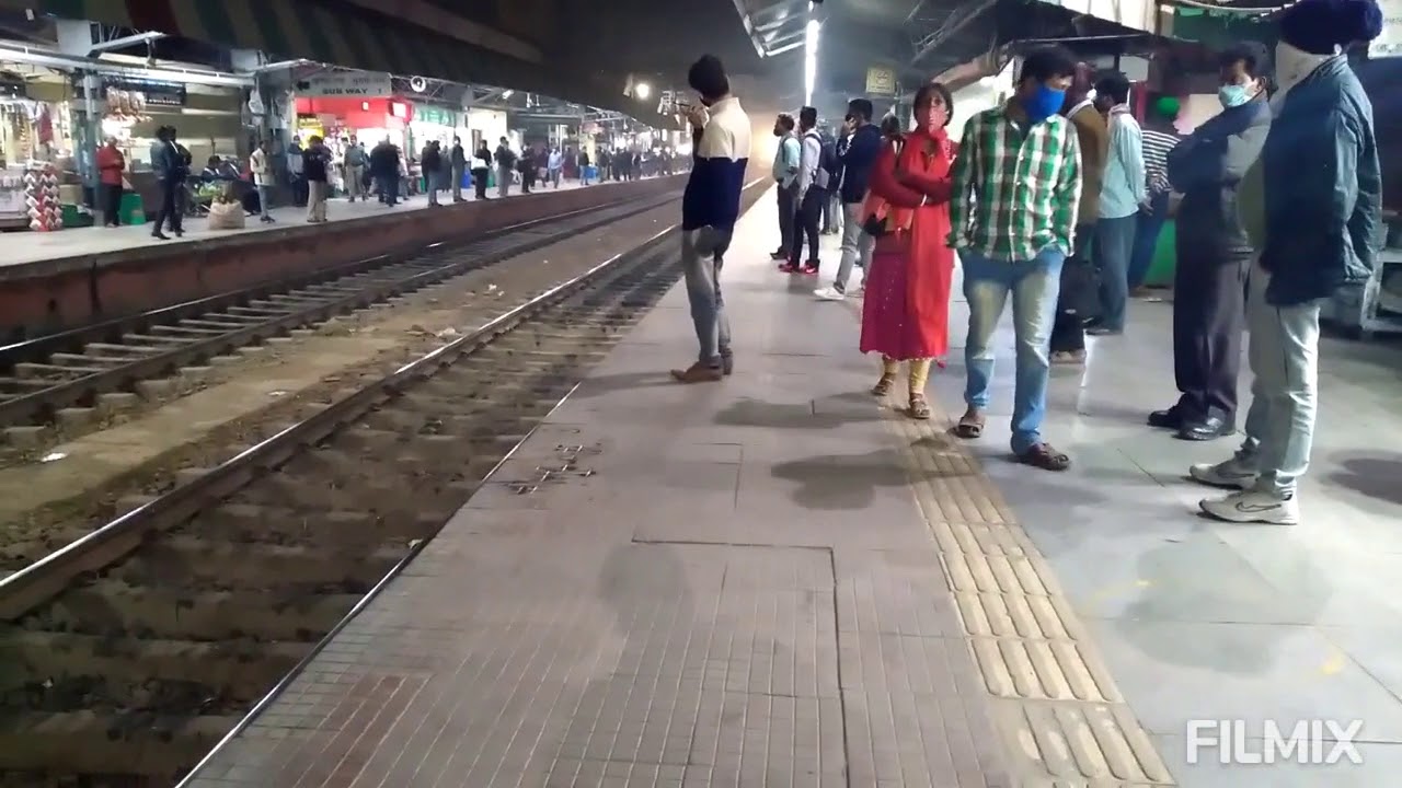 Duttapukur Sealdah local arrival at Dumdum station with announcement||after lockdown