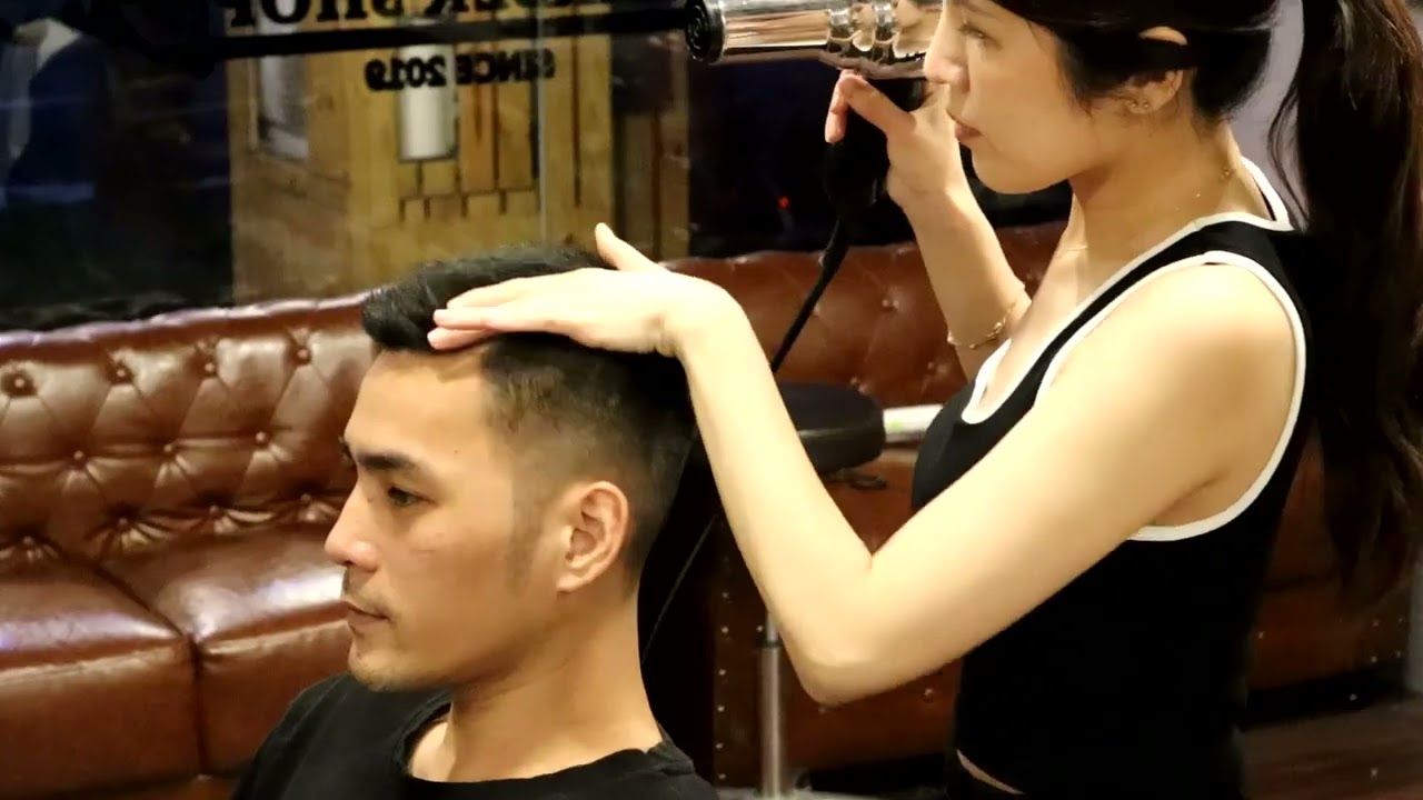 [男士理髮｜台北理髮|英式修容］Muse Barbershop 理髮紀實 #油頭 #男士理髮 #台北 #古亭 #女設計師 #漸層