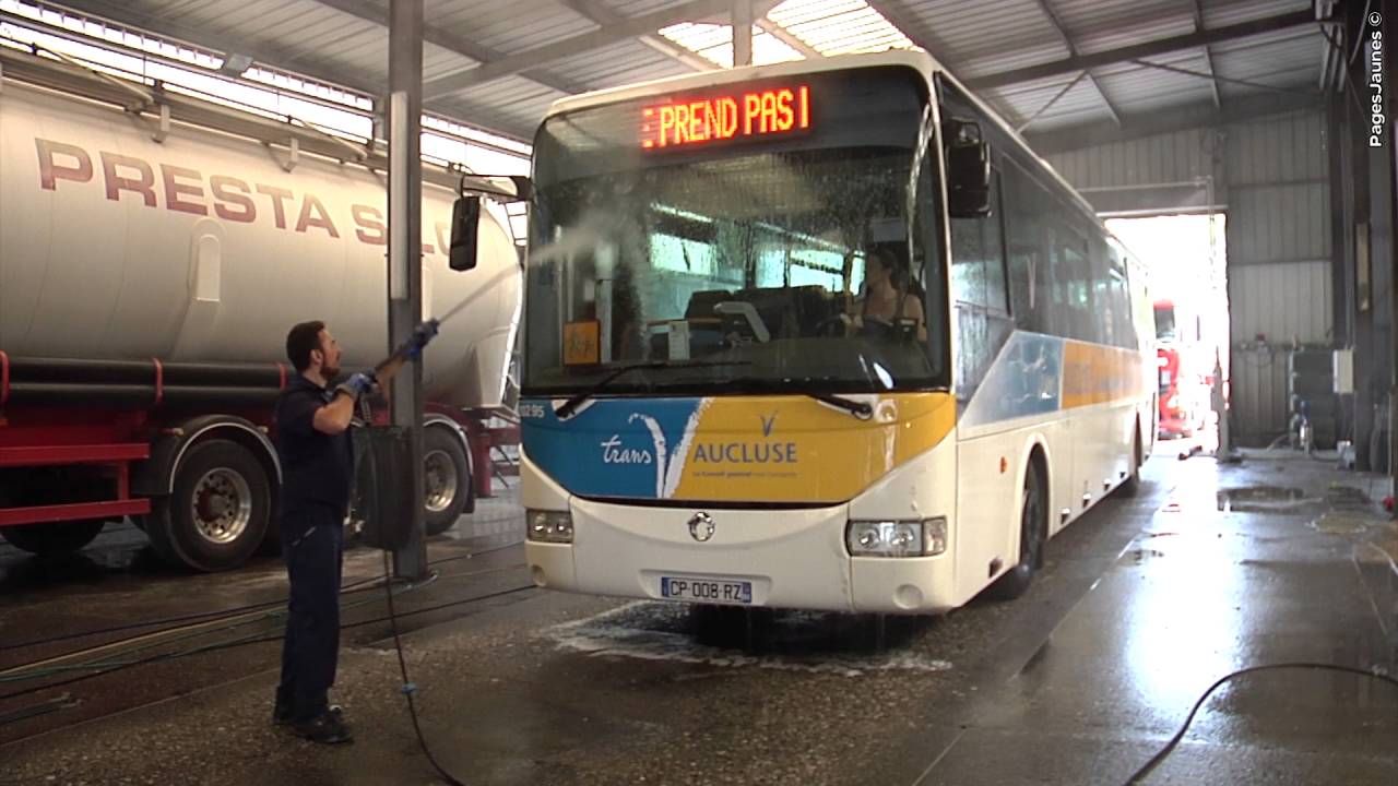 Centre de lavage pour poids lourds - Nettoyage poids lourds à Plan d'Orgon (13)
