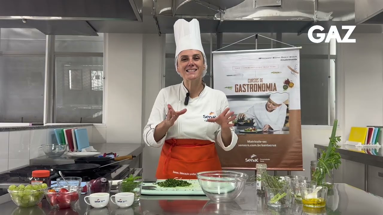 GAZtronomia | Frango grelhado com Chimichurri de ervas + Salada de uva verde