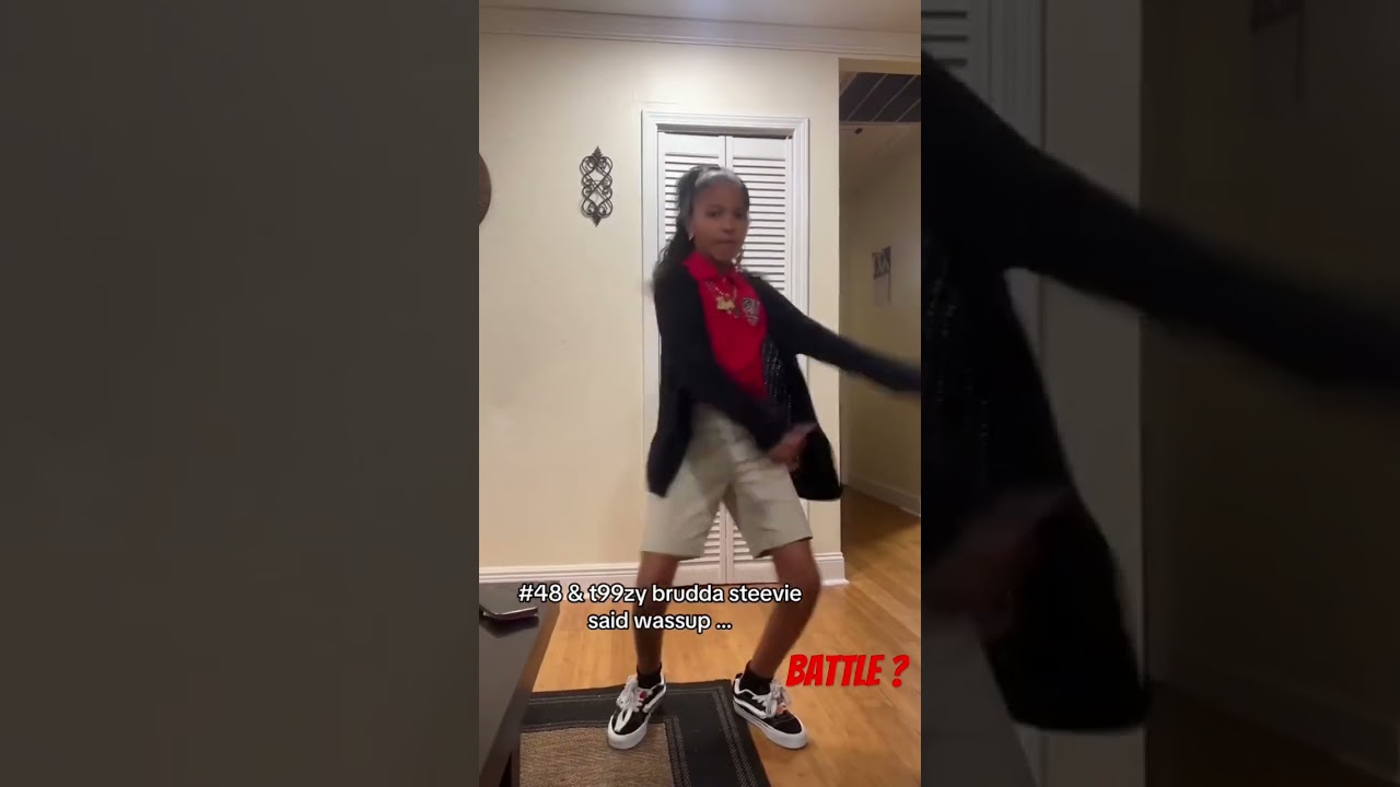 Who gone run up on Stevie 👀‼️ #louisiana #nola #tripout #dancebattle #viralshort