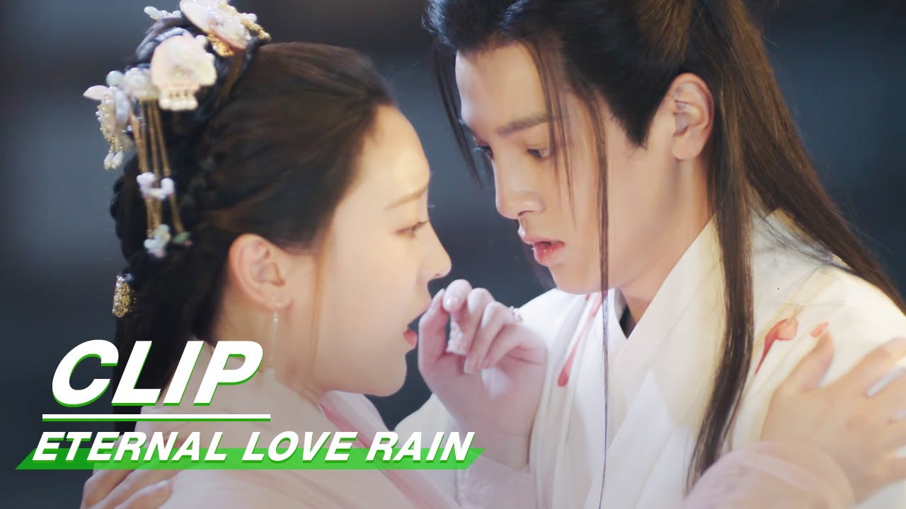 Clip: Ning Xiurui Gives Up On The Scales For Su Yinyin | Eternal Love Rain EP20 | 倾世锦鳞谷雨来 | iQIYI