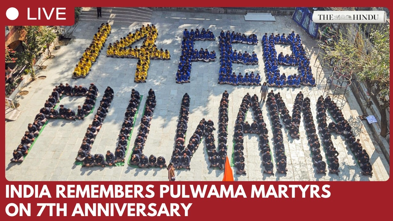 Wreath laying ceremony held in Pulwama for CRPF martyrs on 7th anniversary