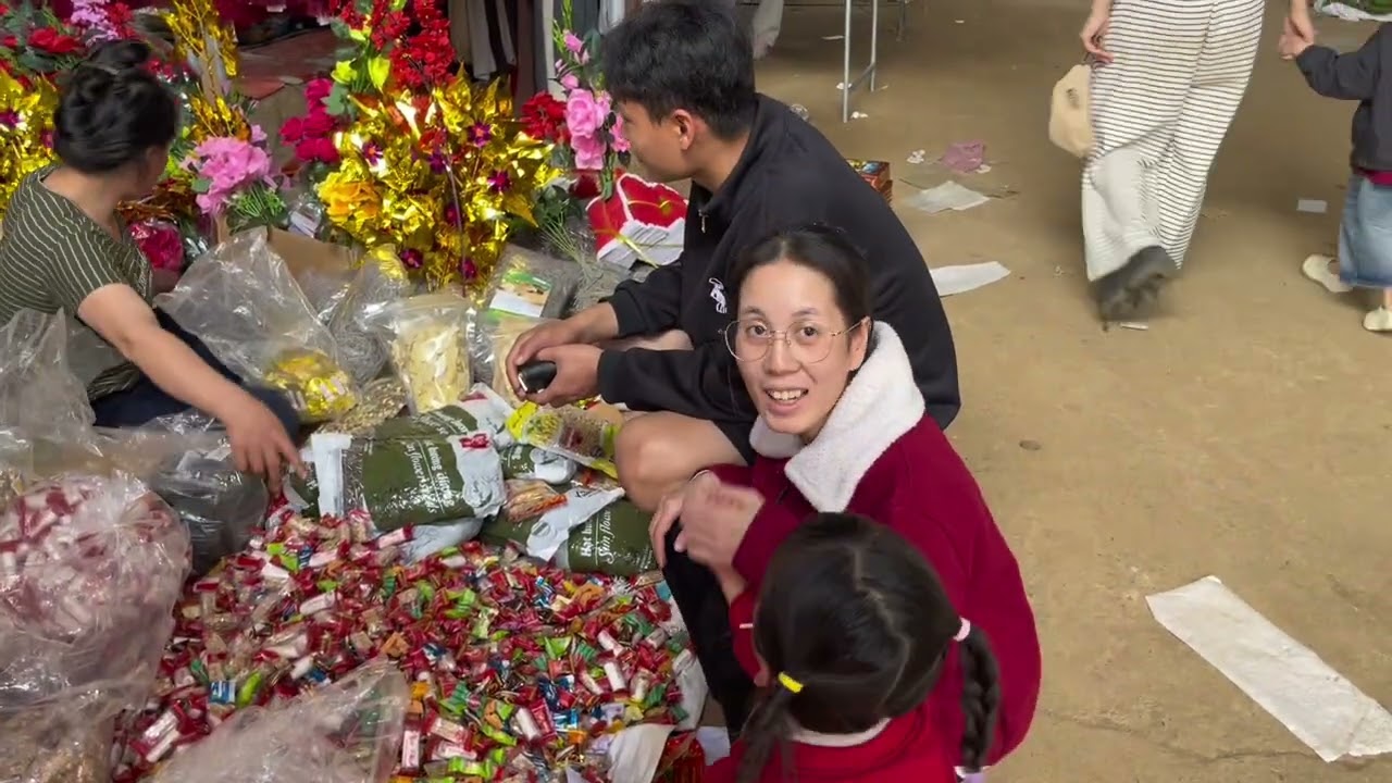 Chợ 27 Tết Nguyệt ấn 
