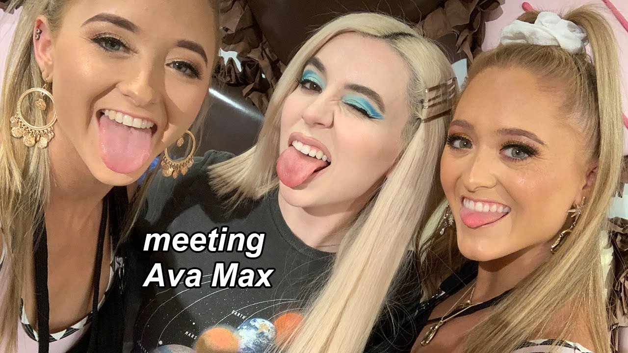 we met Ava Max!