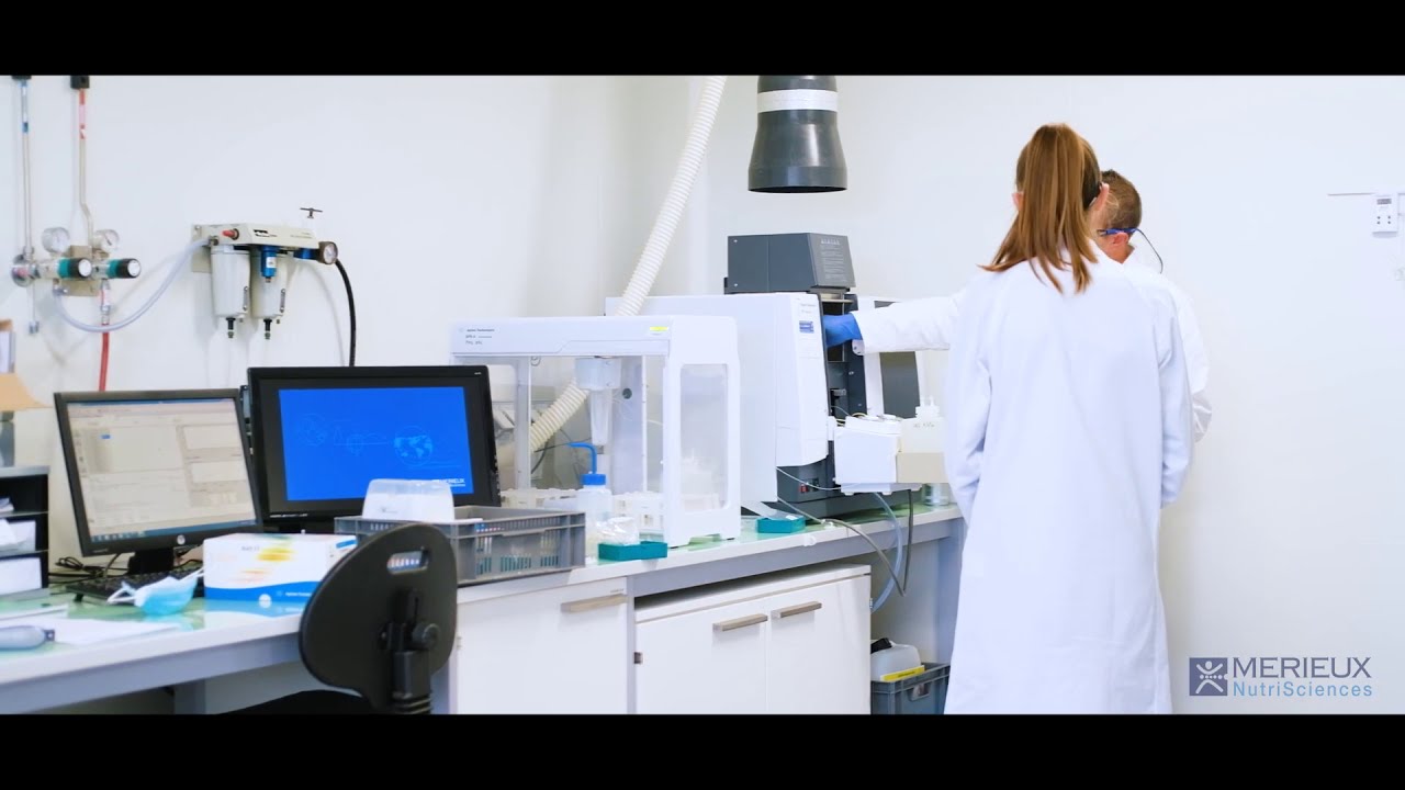 Découvrez le parcours d'un échantillon au sein de notre laboratoire de Chimie