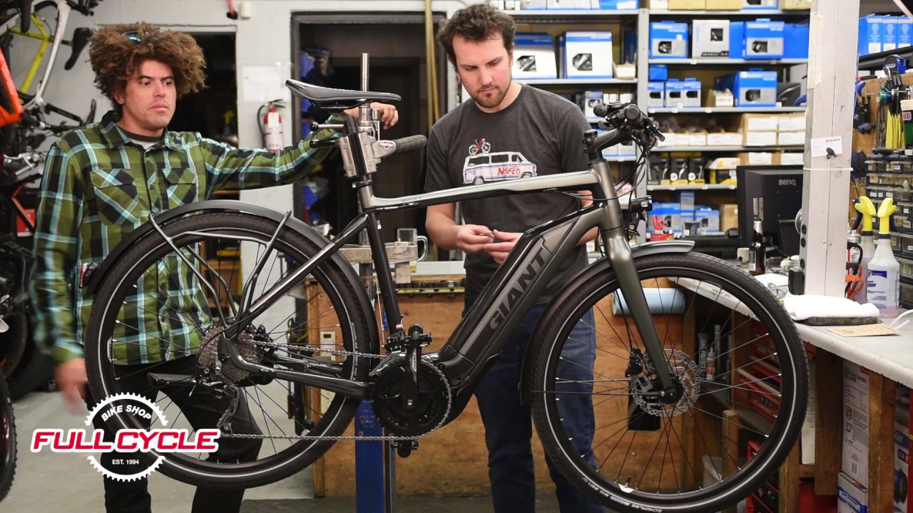 FULLCYCLE 2017 Giant Quick-E Plus Bike Review