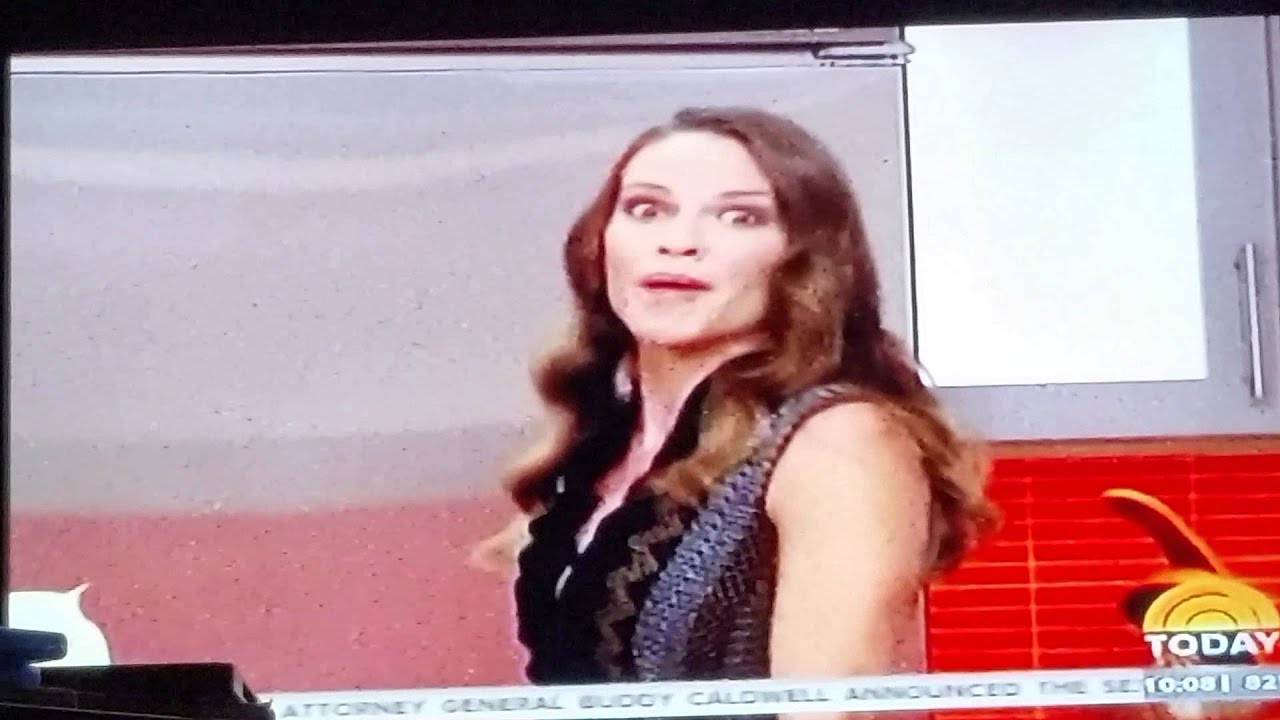 Hilary Swank Arm Wrestling on Today Show