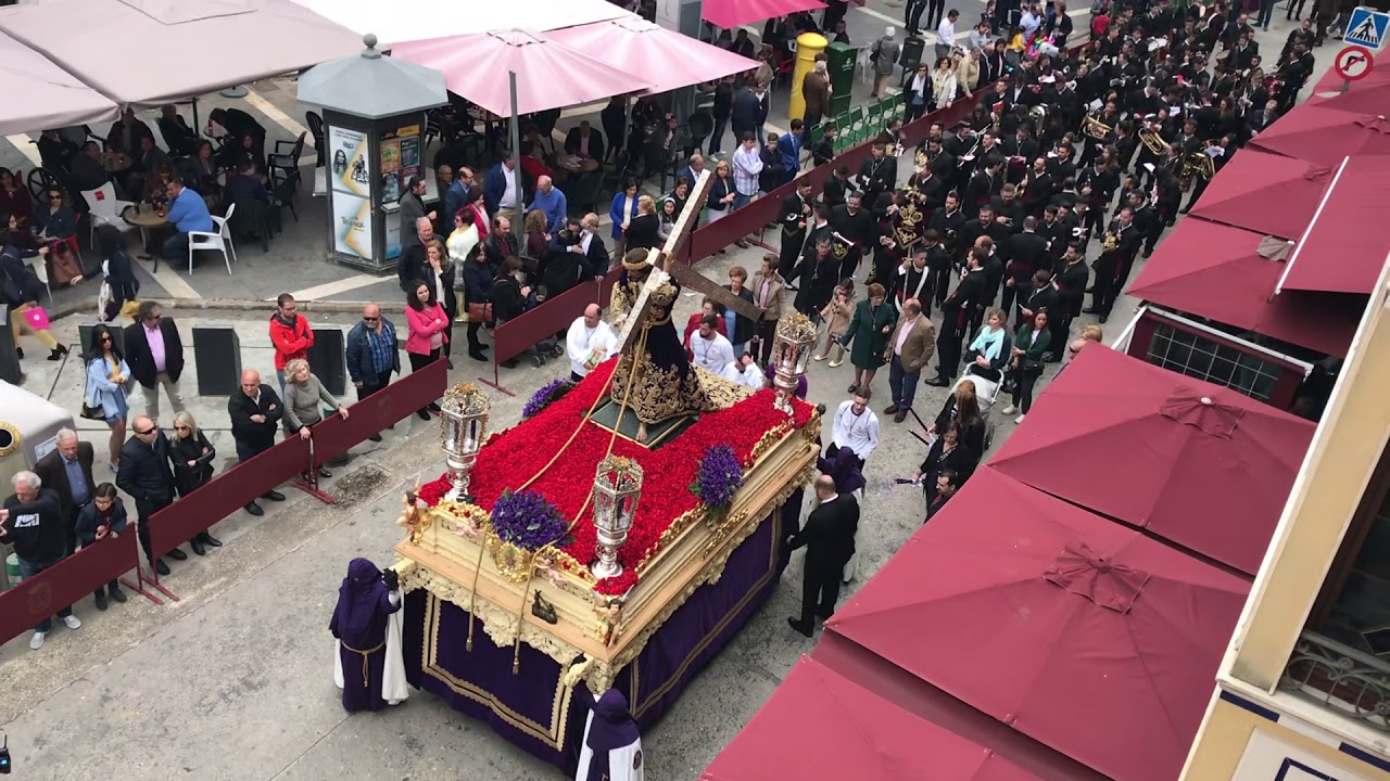 Hermandad del Nazareno | Cabra 2019 | Salida de Carrera Oficial | Y fué azotado